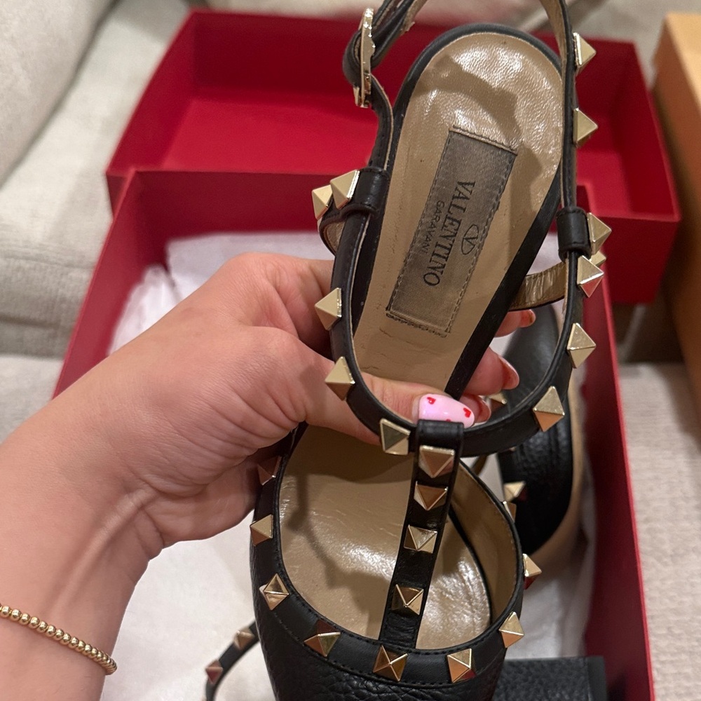 RARE Valentino T strap heel with BLOCK Heel size 36 - Picture 10 of 12